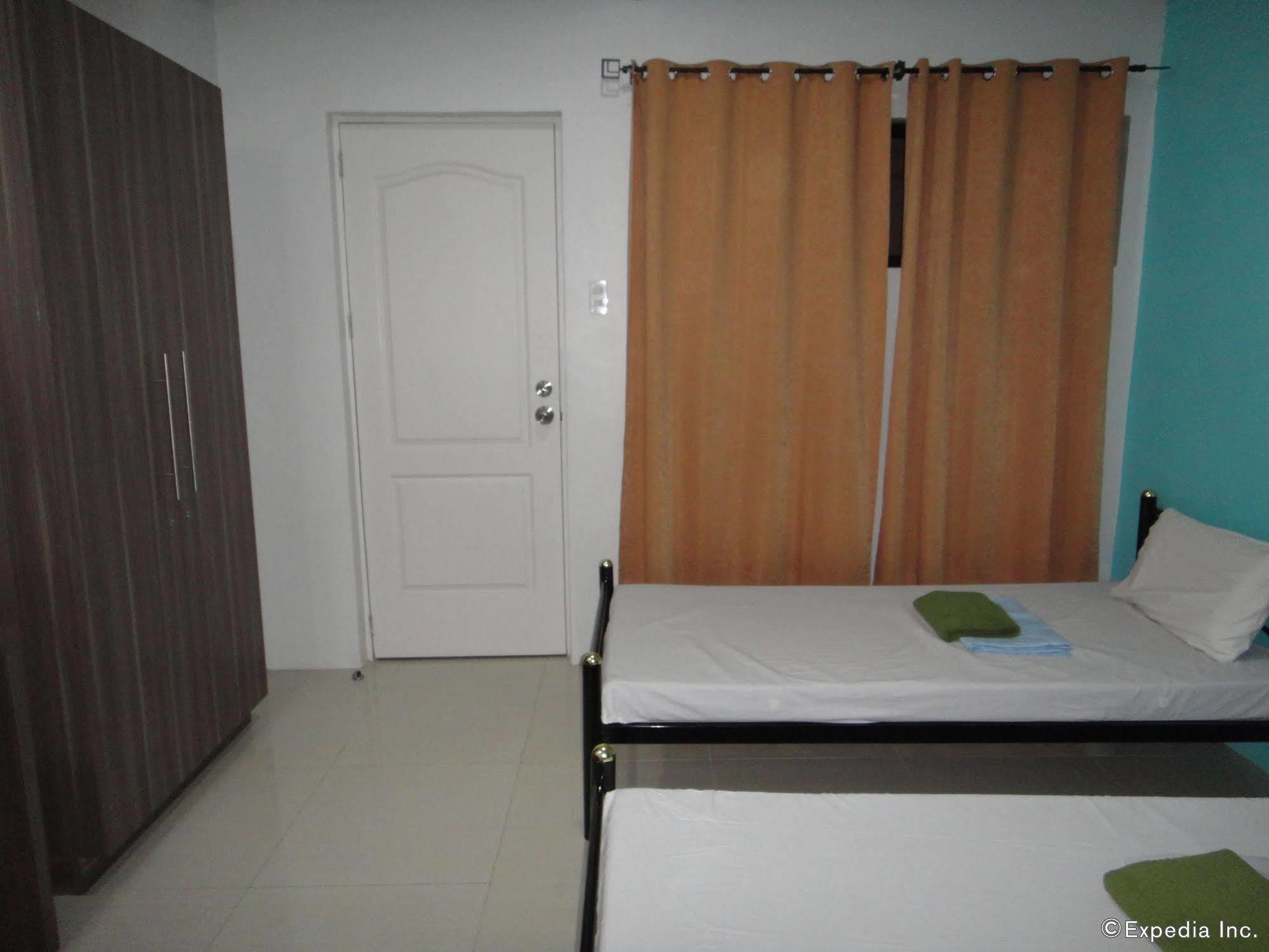 Rf Suites Cebu Eksteriør billede